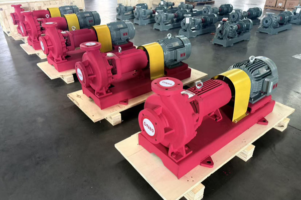 Customers from Belarus purchase Teflon-lined centrifugal pumps